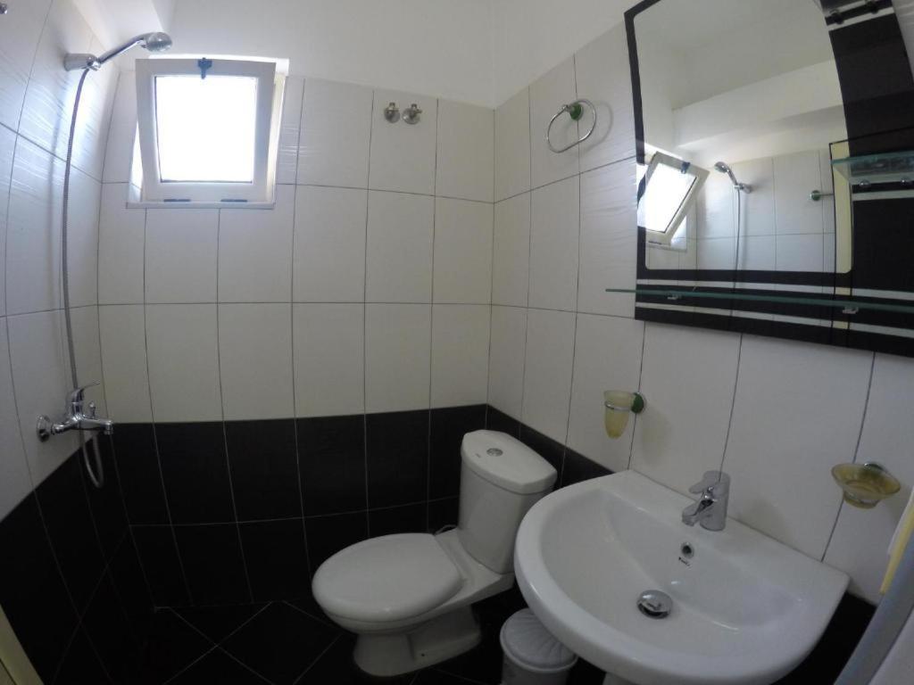 Hotel Arsenal Ksamil Zewnętrze zdjęcie